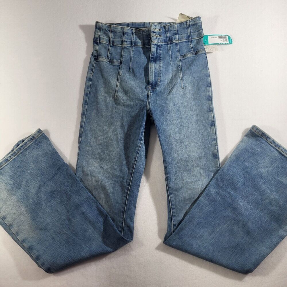 Free People We The Free Jayde Flare High Rise Jeans Women’s Size 30/10 Indigo - Picture 3 of 14